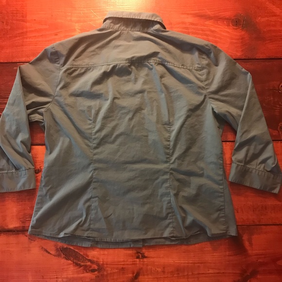 Old Navy 3/4 sleeve button down - Picture 3 of 3